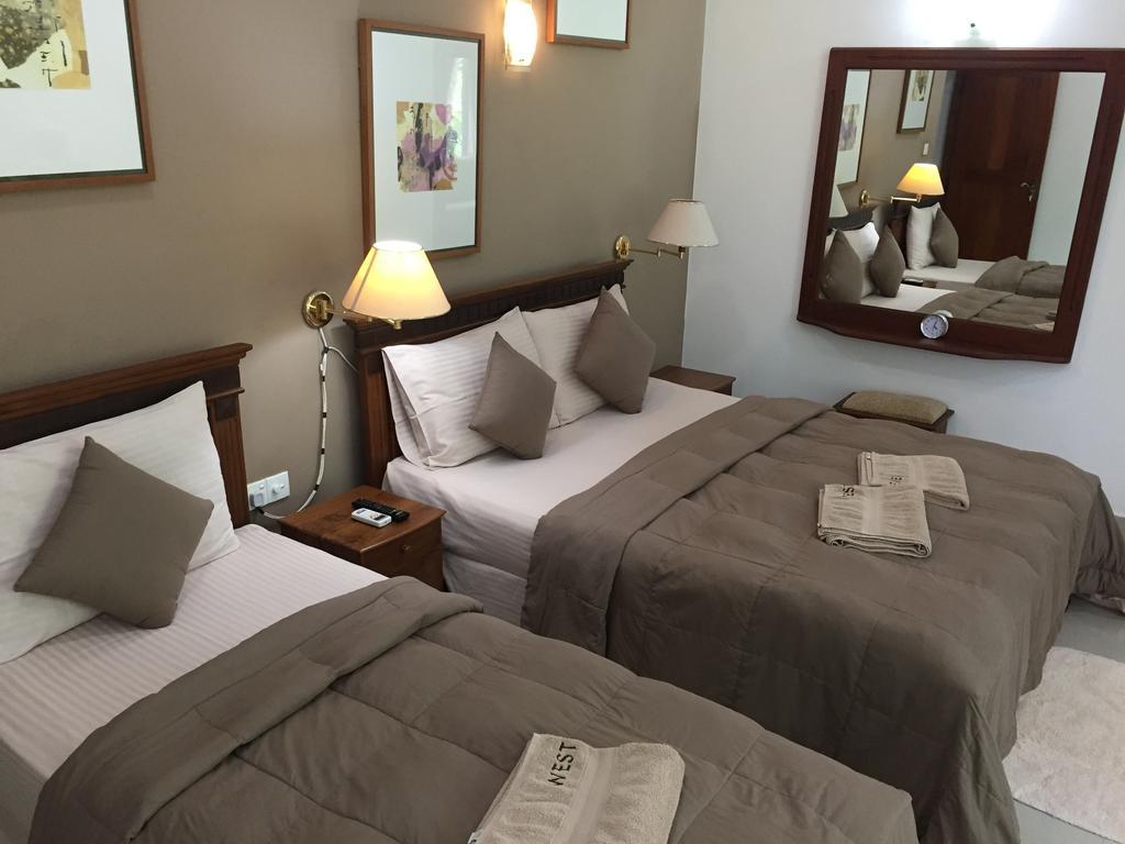 Bed and Breakfast West Dene Negombo Exterior foto